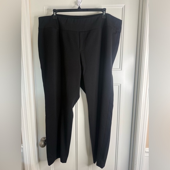 NIC+ZOE Pants - Women’s NIC+ZOE Plus Work It Straight-Leg Trouser, Black sz 24W
